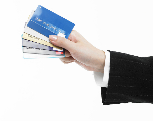 信用卡下卡快 快卡通道：快速下卡的四家银行解析+养出10万大额信用卡的策略-第4张图片-来椒百科